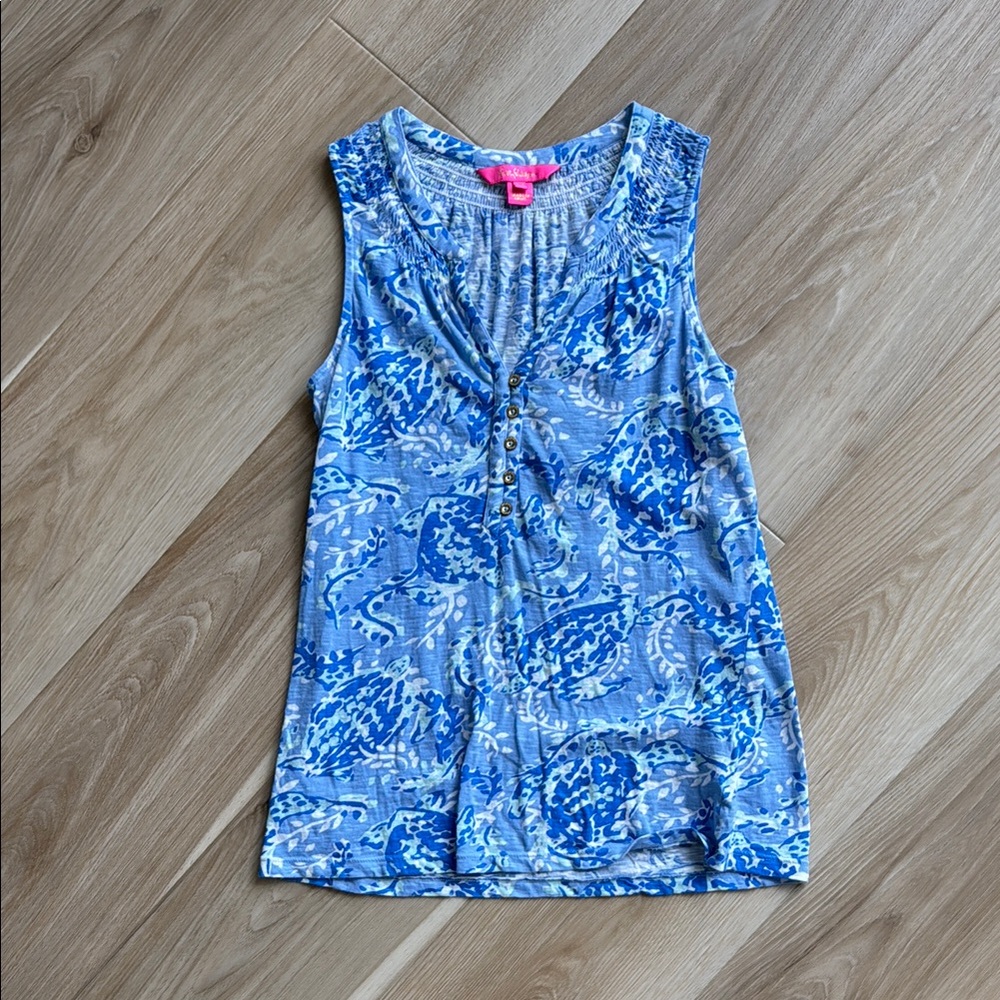 Lilly Pulitzer Blue and White Sleeveless Essie Top